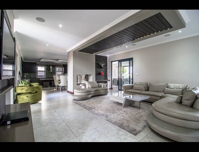 5 BEDROOM HOUSE FOR SALE IN SERENGETI LIFESTYLE ESTATE